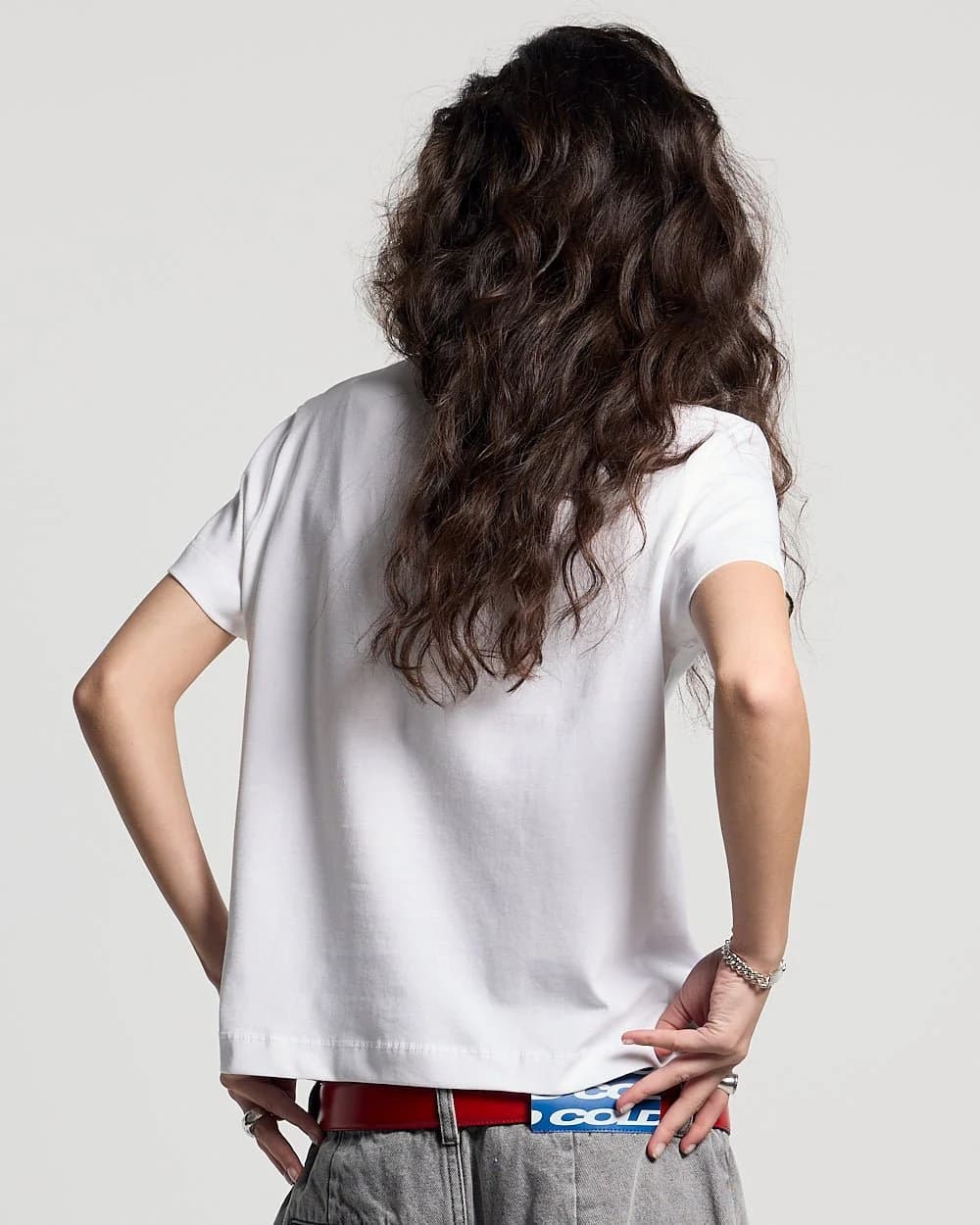 UNFILTERED TEE WHITE 6