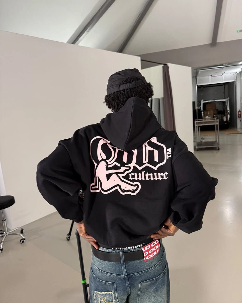 BANG BANG HOODIE BLACK 7