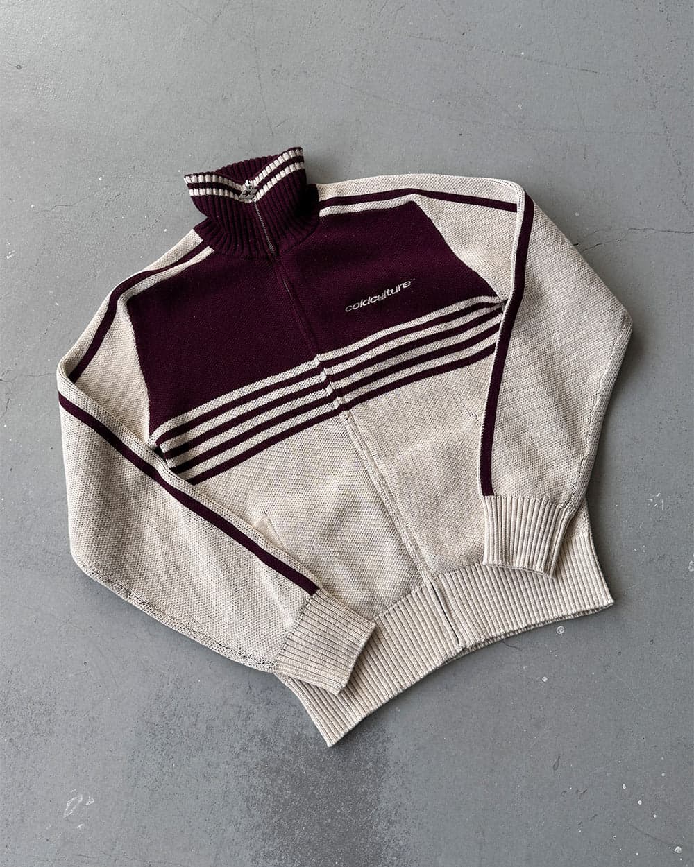 POWERLINE ZIP KNIT BEIGE & BURGUNDY 10