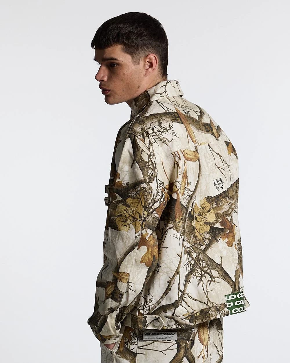 WORK ZIP JACKET REALTREE WHITE by COLD CULTURE
