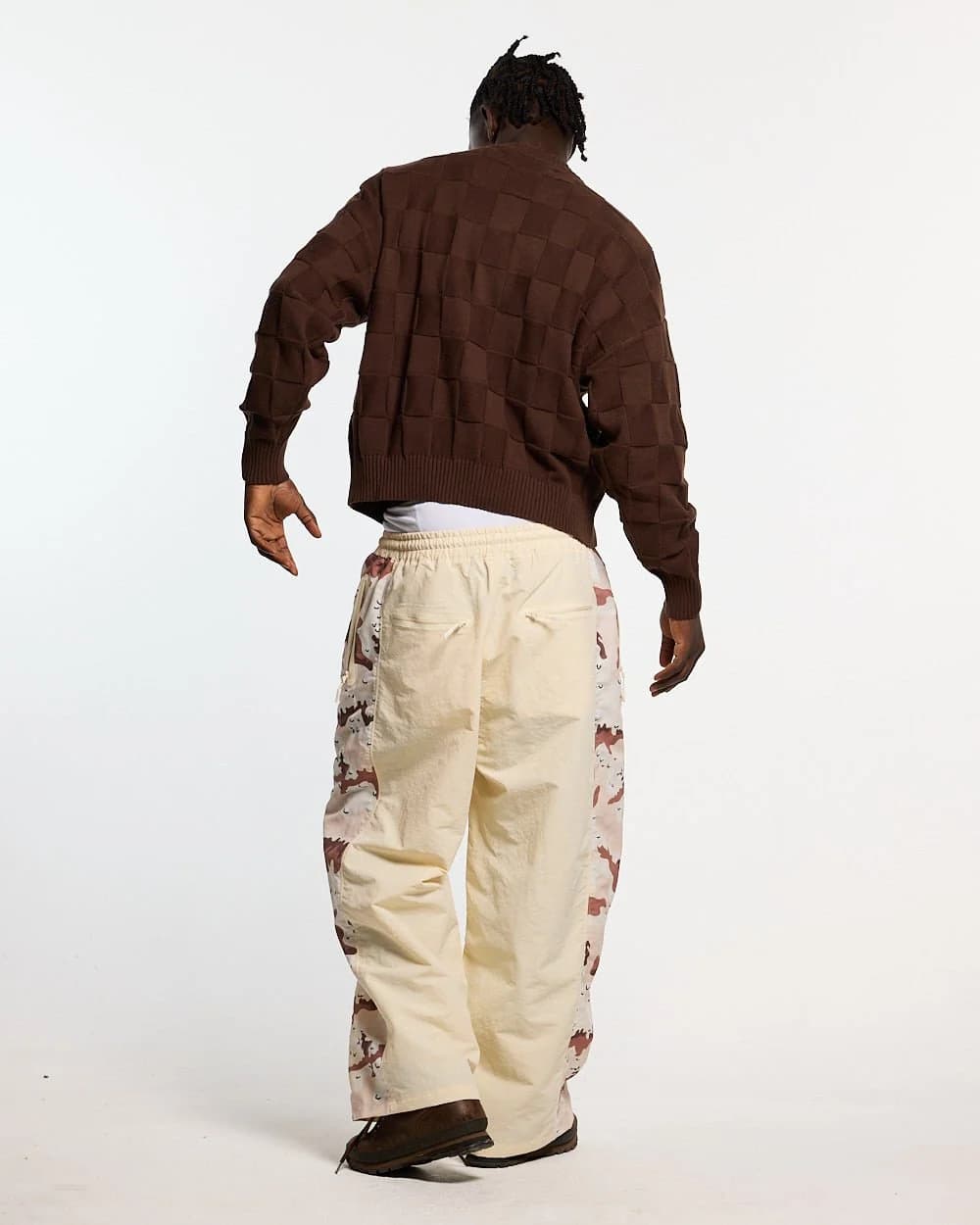 CHECKMATE KNITWEAR BROWN 4