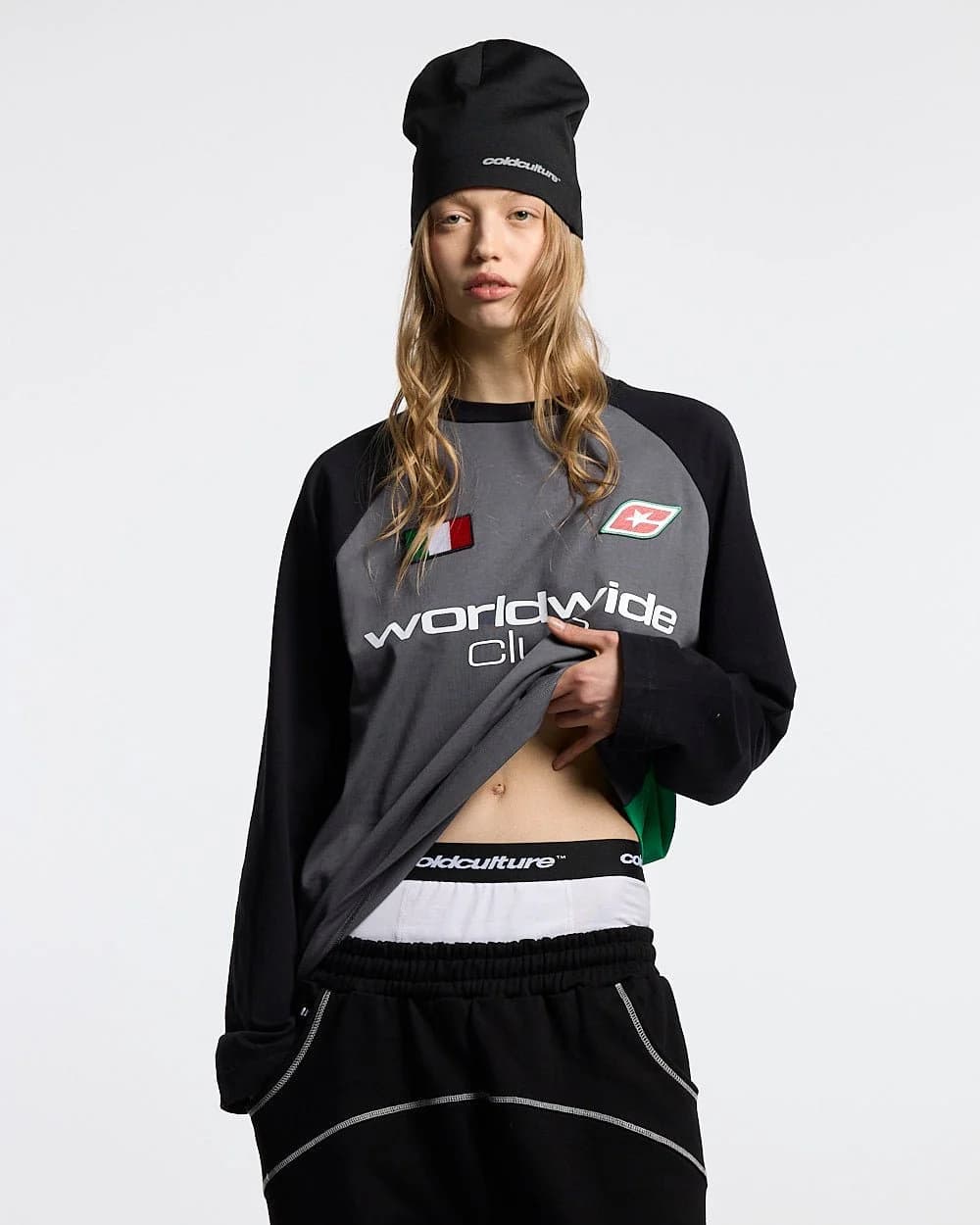 TRICOLORE LONGSLEEVE BLACK 5