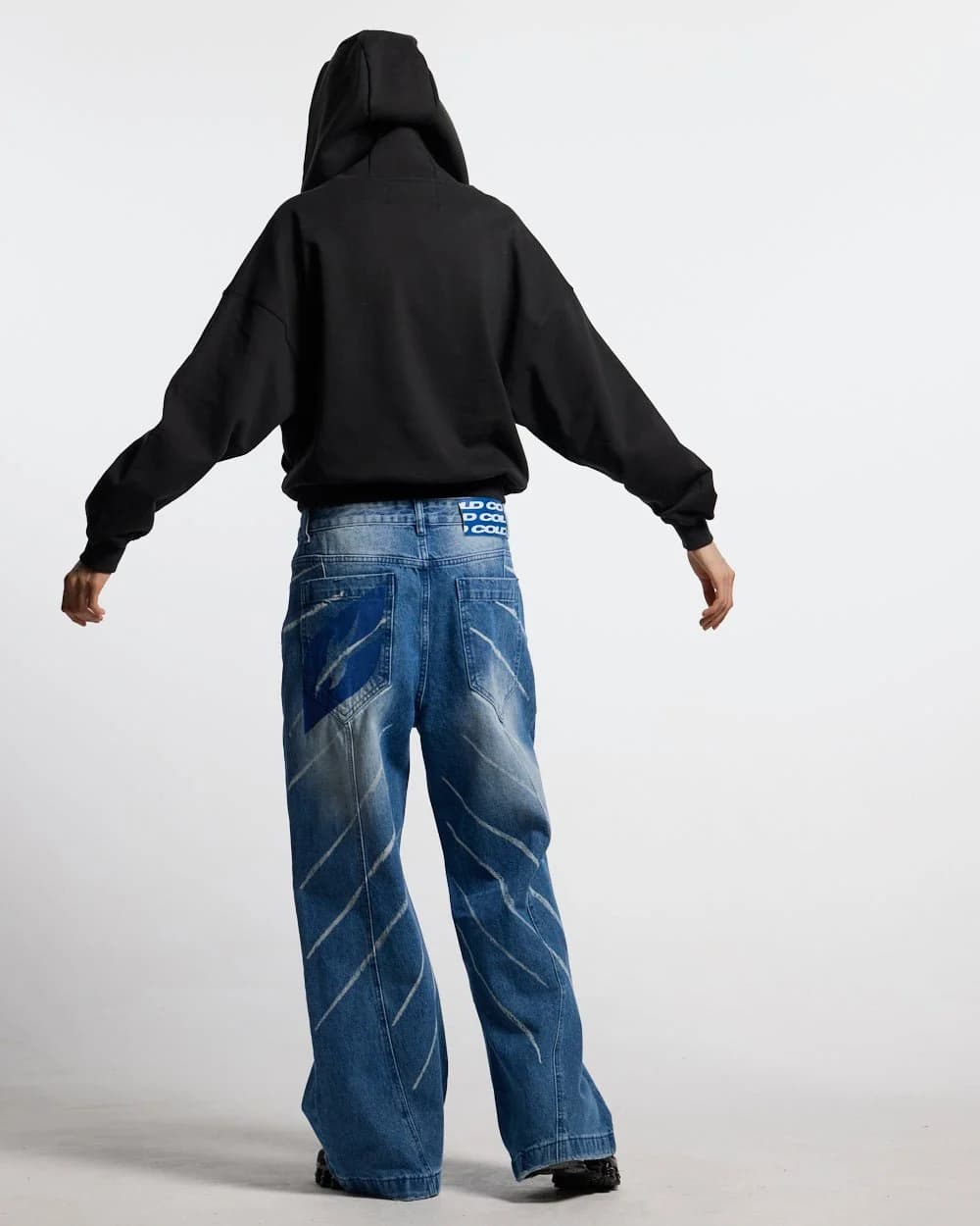 FADED AGE BUZO BLACK & BLUE 6