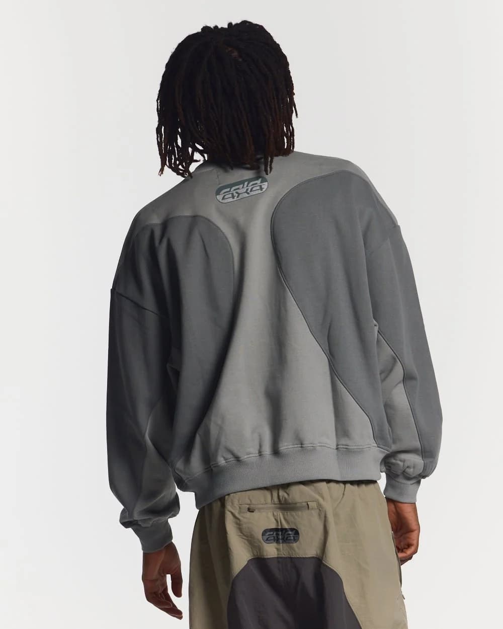 SPEED & SHINE CREWNECK GREY 4