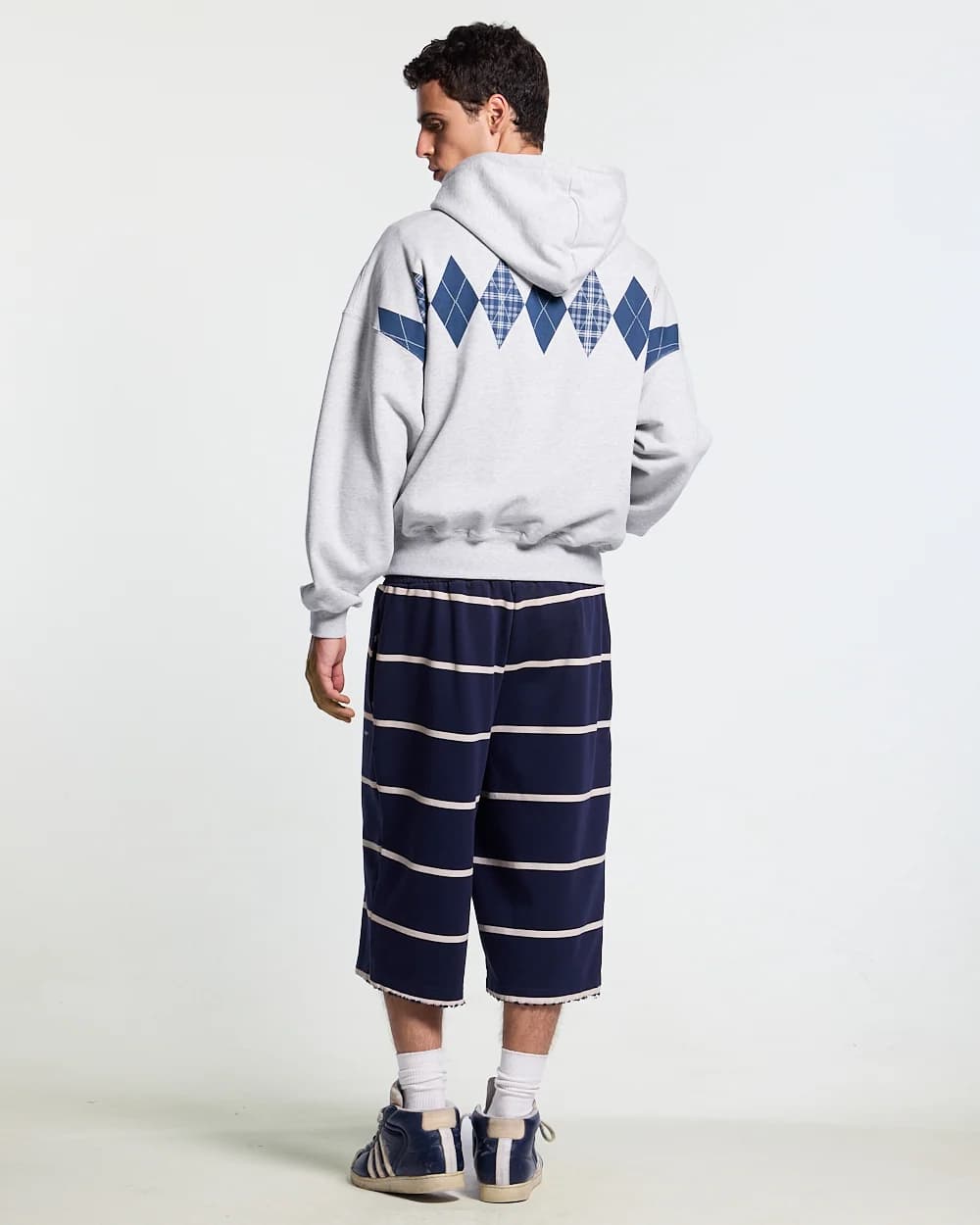 DECADE ZIP HOODIE HEATHER GREY 6