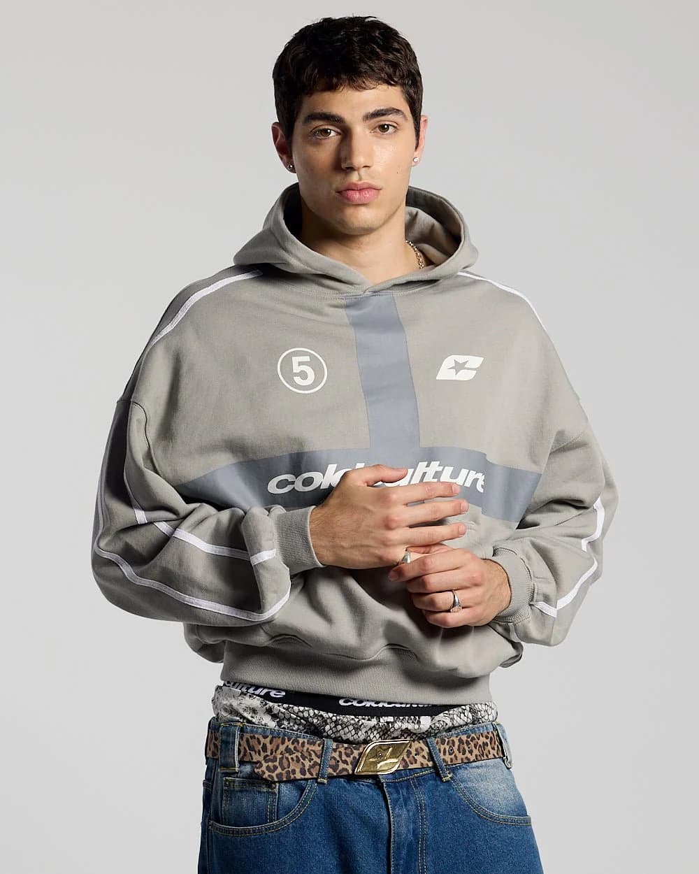 HIT THE TARGET HOODIE GREY 2