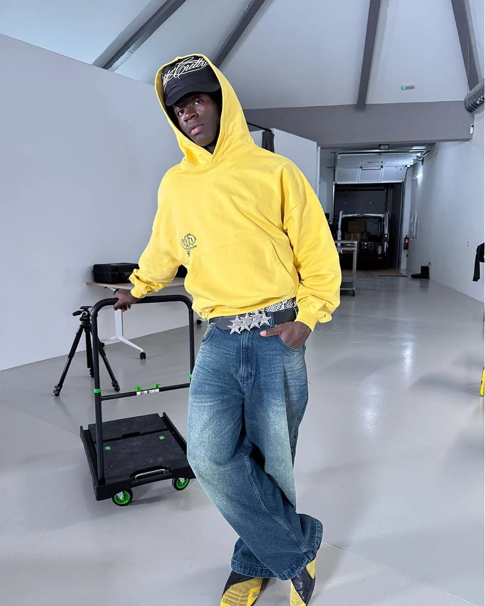 BANG BANG HOODIE YELLOW 8