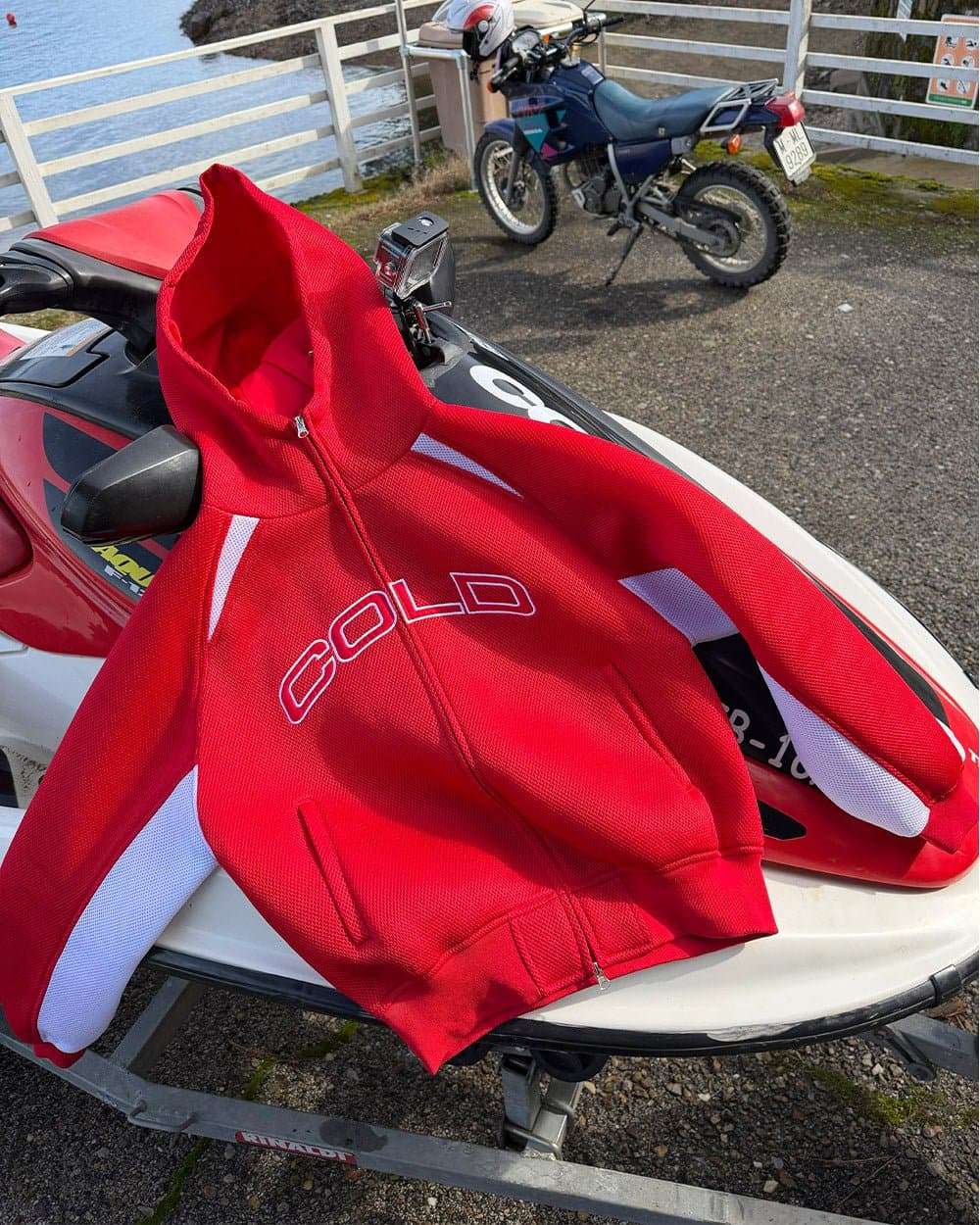 NEO ZIP JACKET WHITE & RED 9