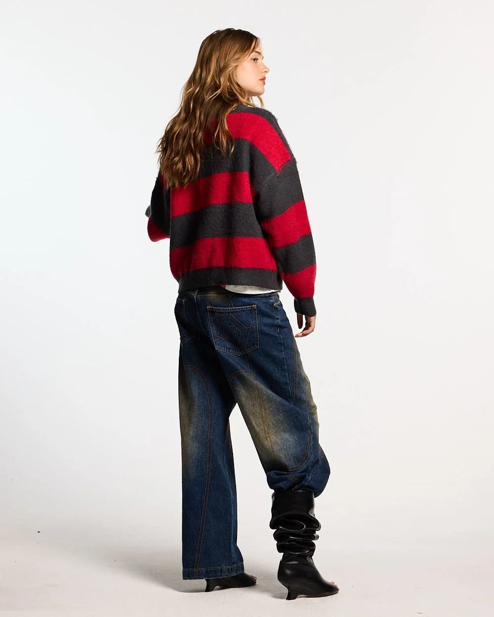 FLUFFY FUR KNIT BLACK & RED 6