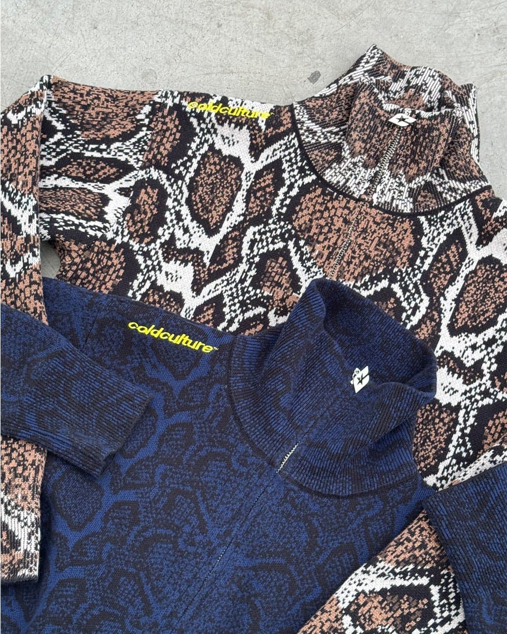 SNAKE ZIP KNIT BROWN 7