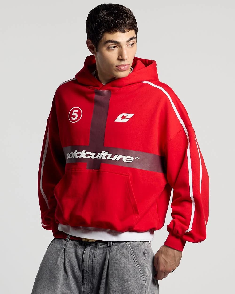 HIT THE TARGET HOODIE RED 2