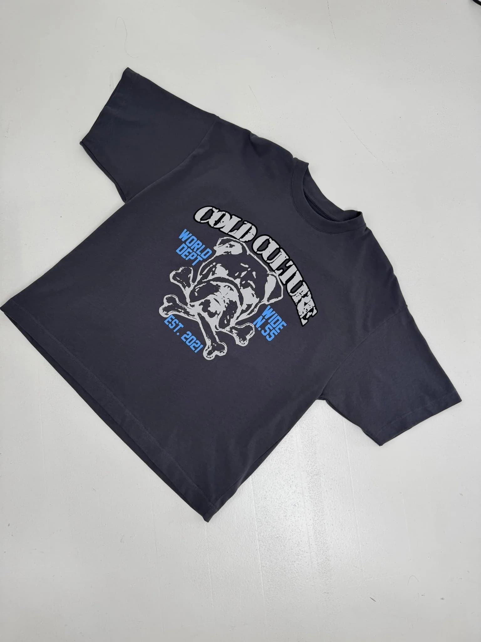 BULLDOG TEE DARK GREY 7