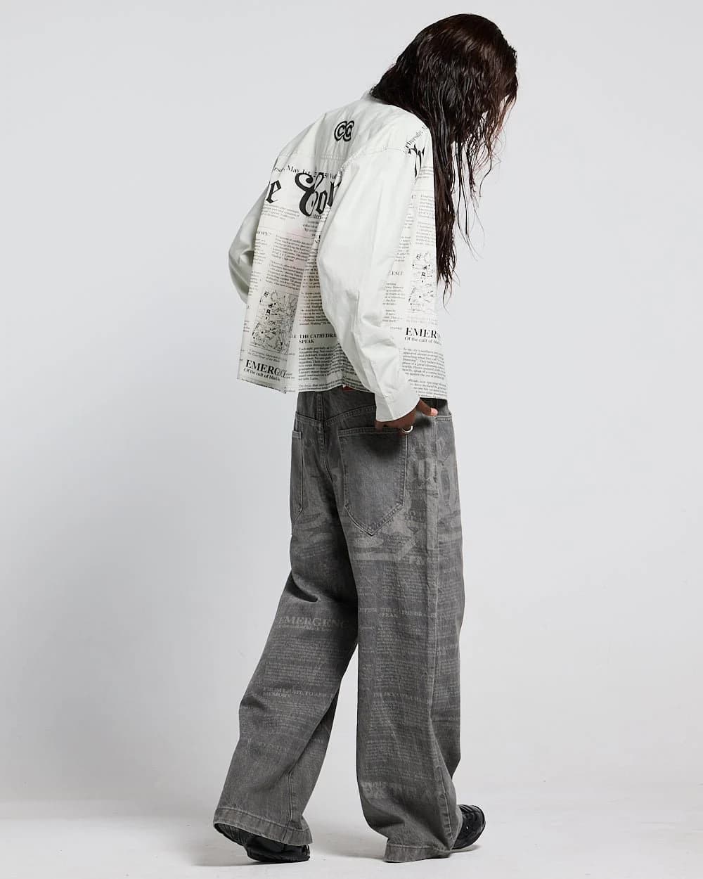 NEWSPAPER LONGSLEEVE SHIRT WHITE 6