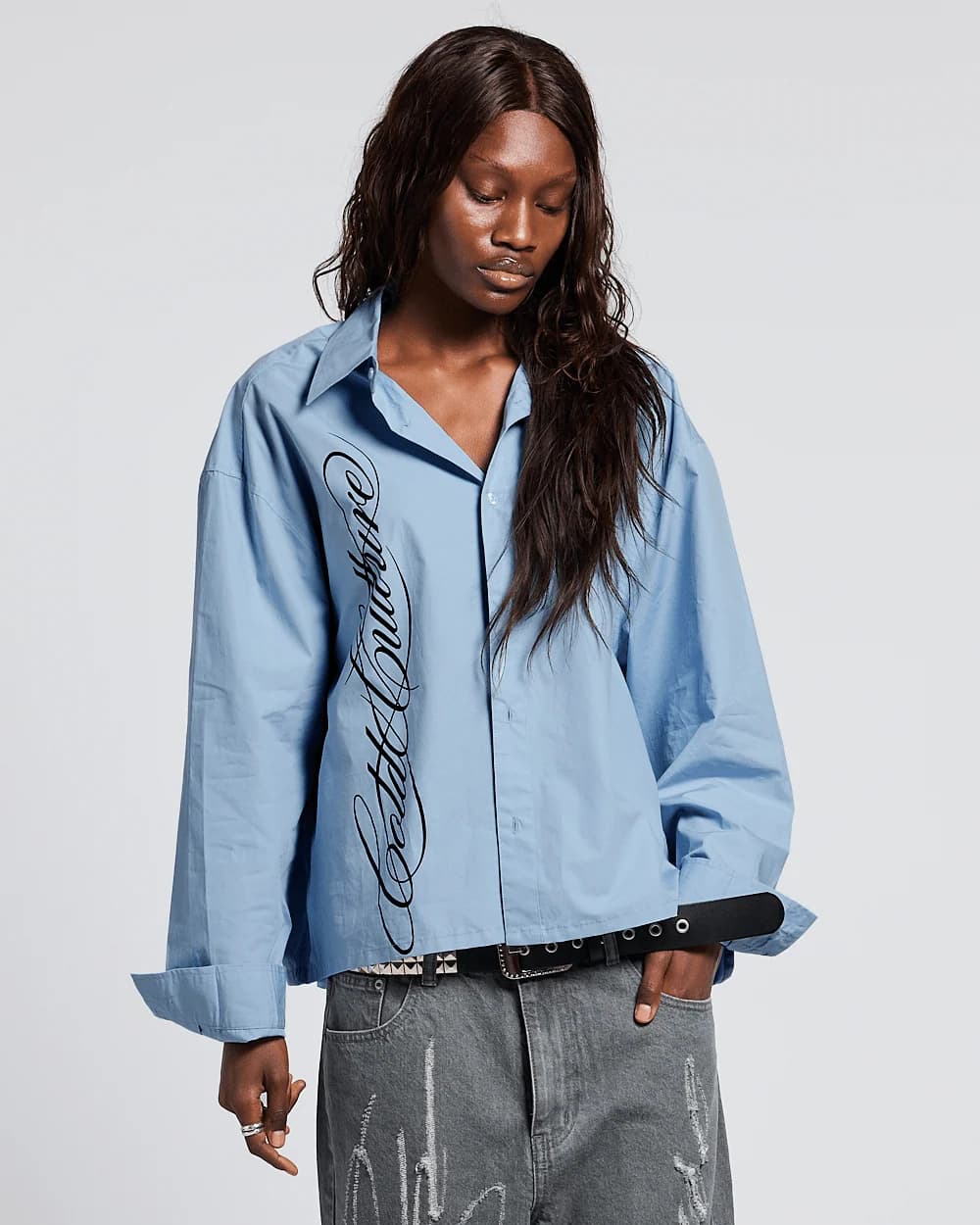 SCRIPT SHIRT BABY BLUE 5