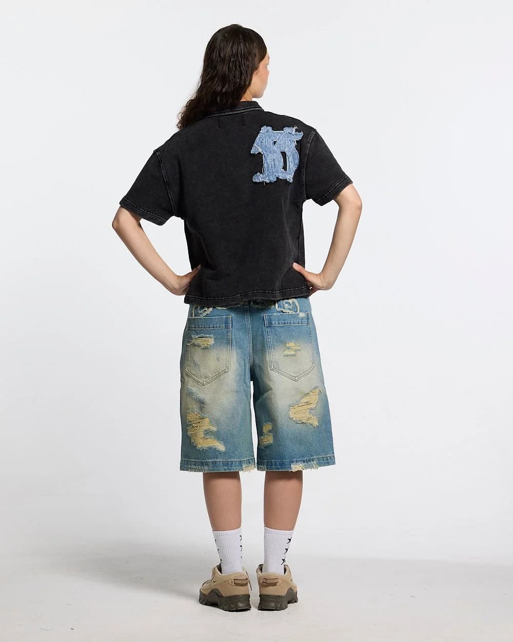 DISTRESSED DOLLAR POLO BLACK 10