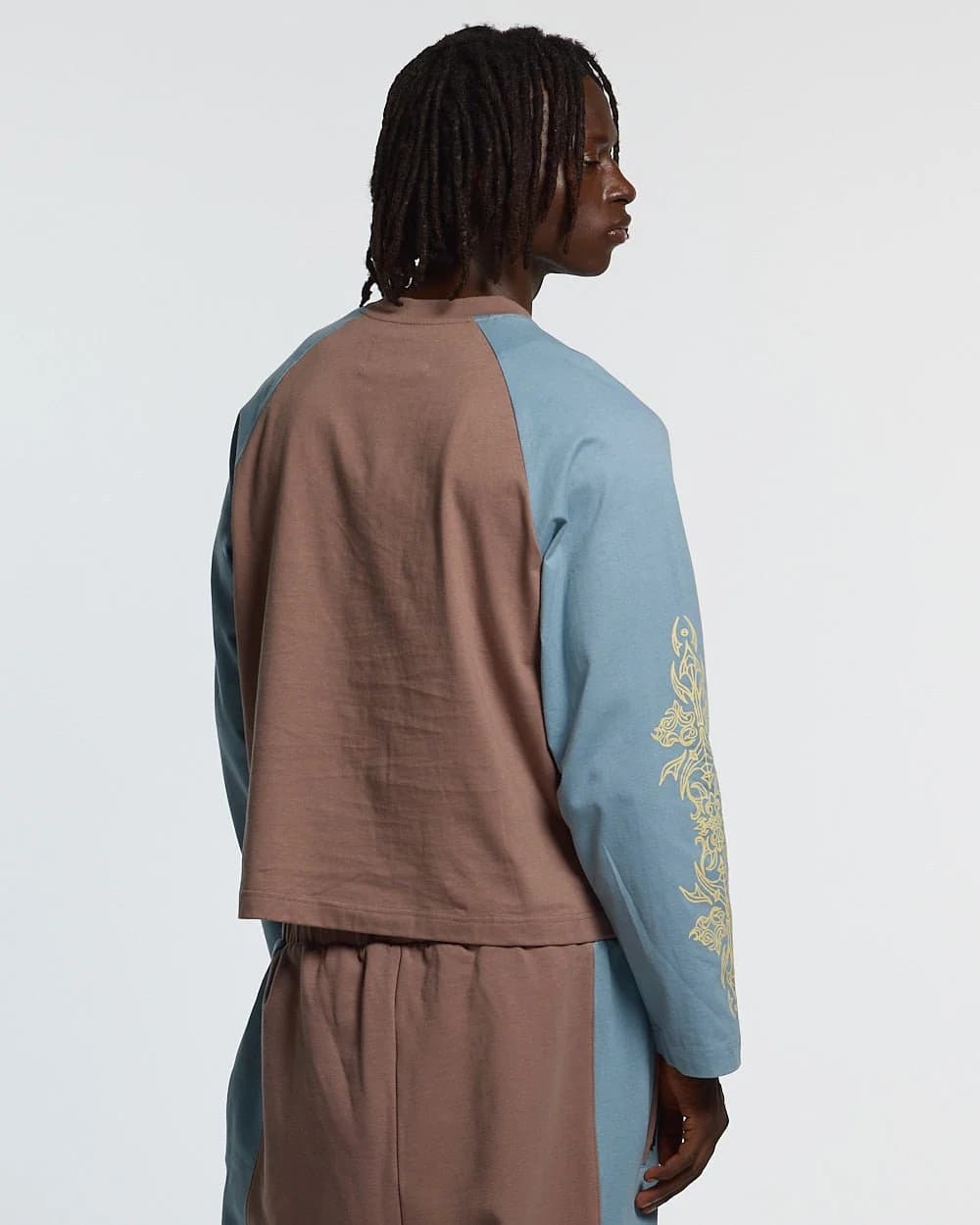 TRIBAL LONGSLEEVE BROWN & BLUE 4