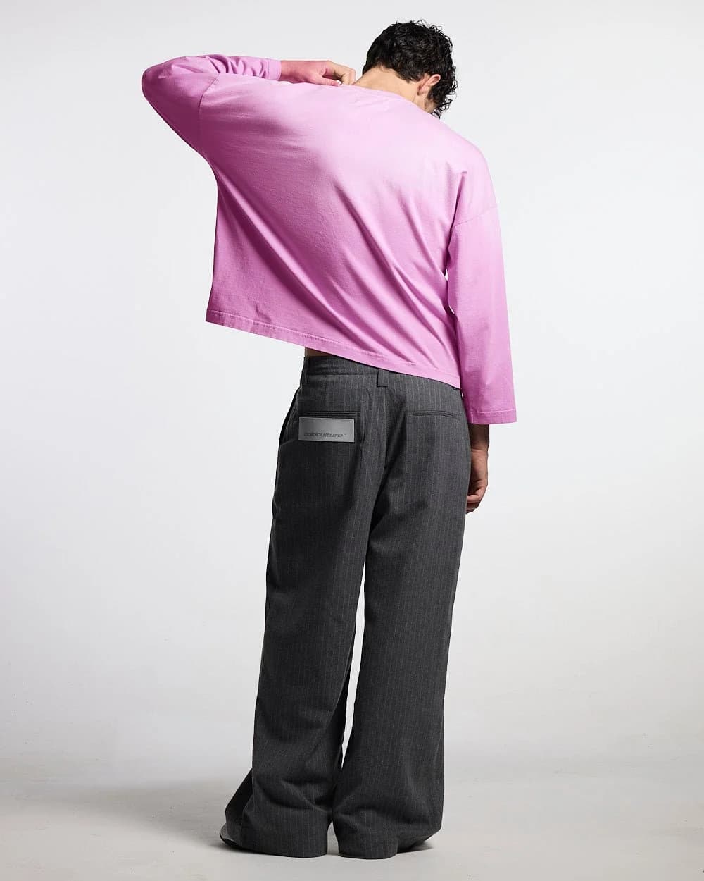 OUT OF THE OFFICE LONGSLEEVE PINK 4