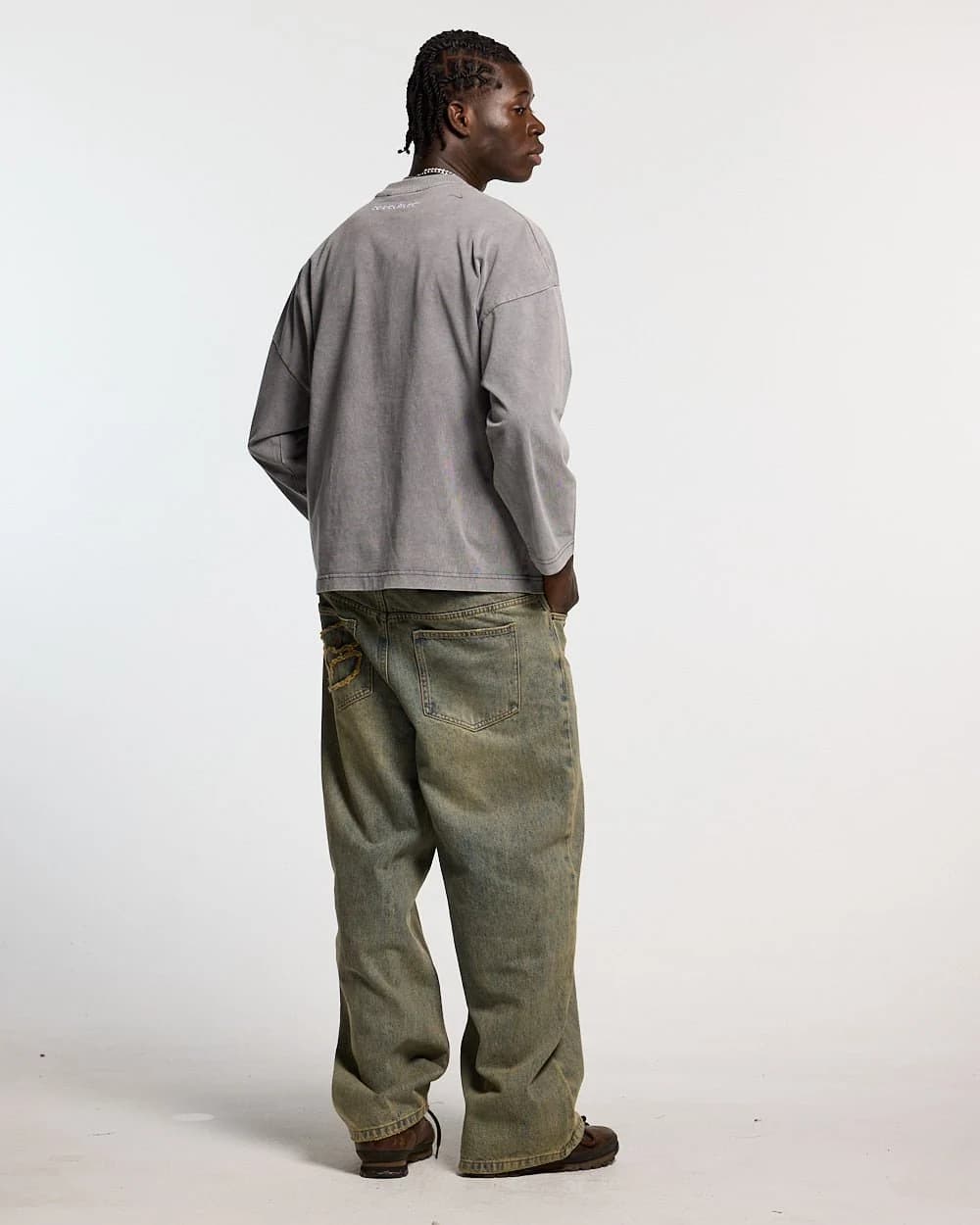 WALKER LONGSLEEVE LIGHT GREY 3