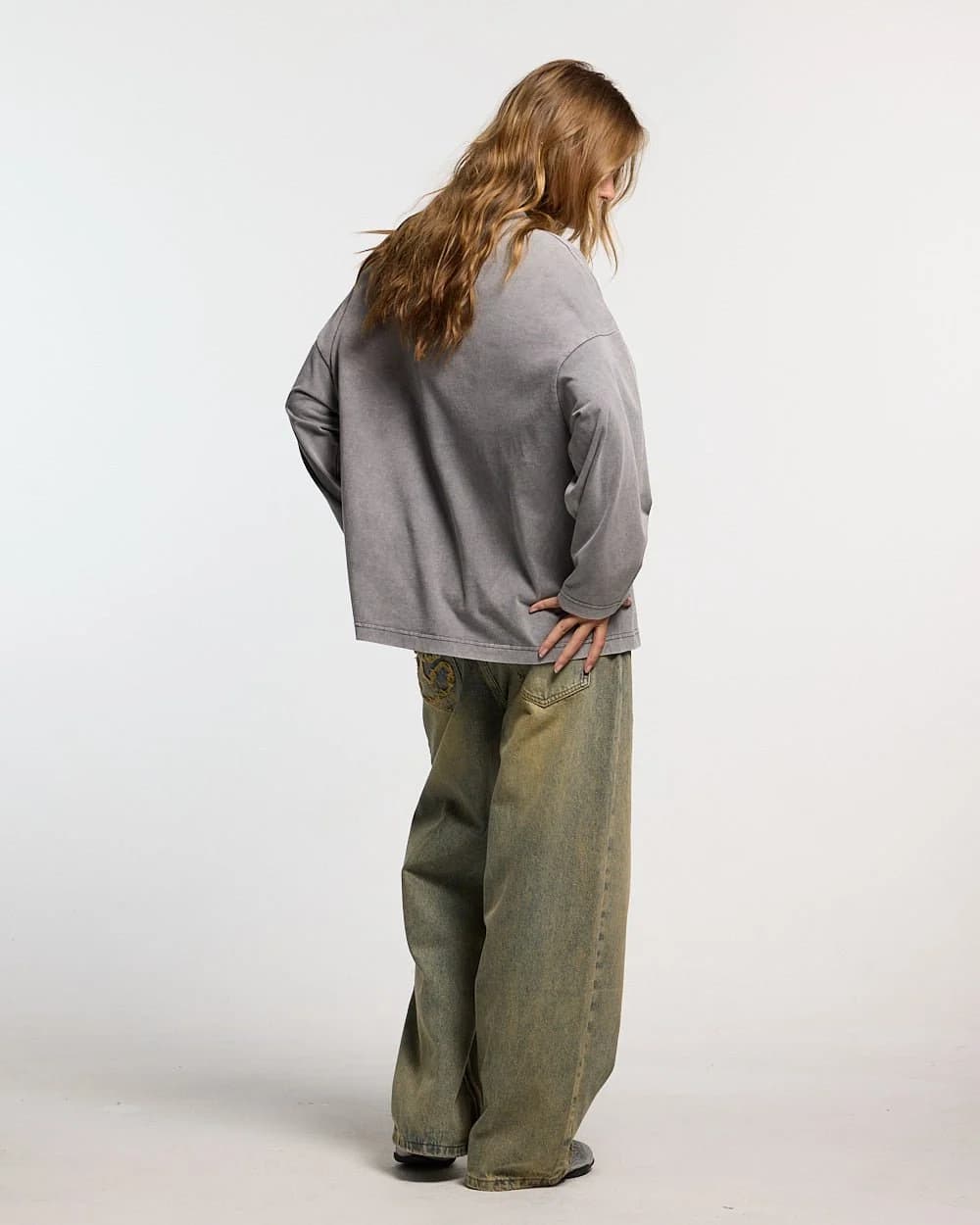 WALKER LONGSLEEVE LIGHT GREY 6