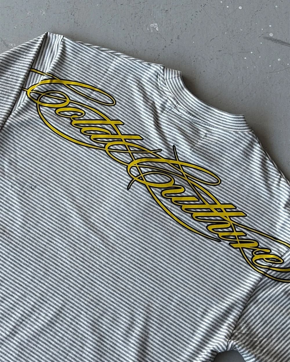 SCRIPT STRIPES LONGSLEEVE GREY 8