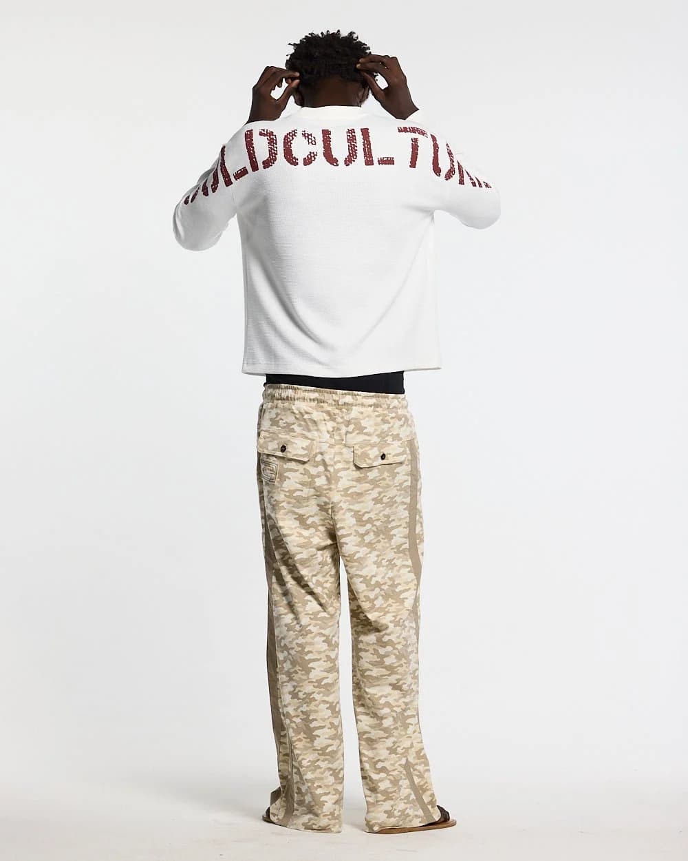 CIPHER LONGSLEEVE OFF-WHITE 6