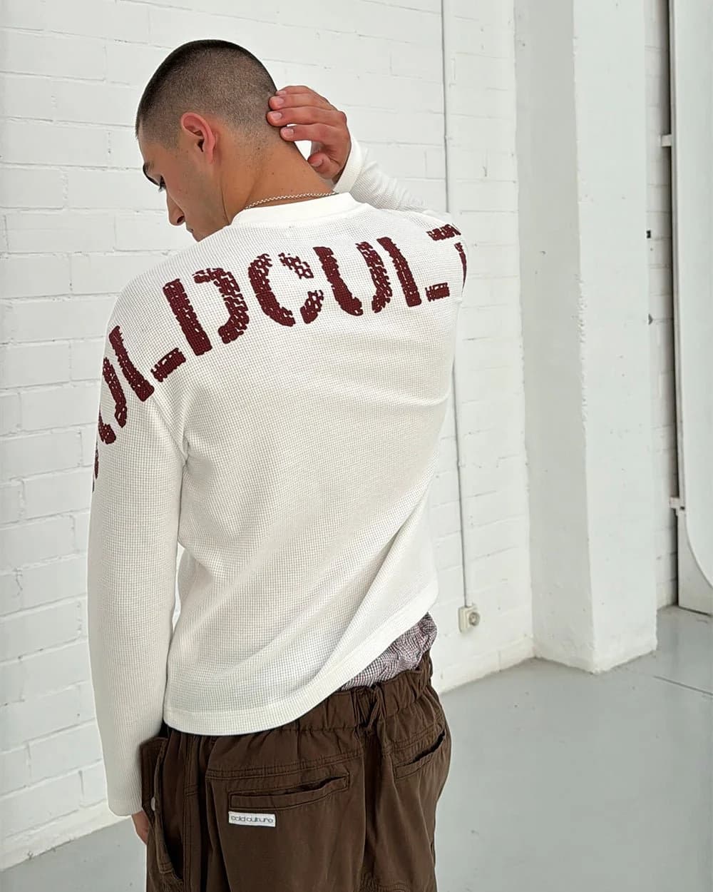 CIPHER LONGSLEEVE OFF-WHITE 9
