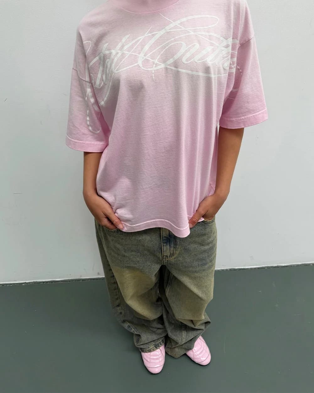CROSSED SCRIPT TEE PINK 6