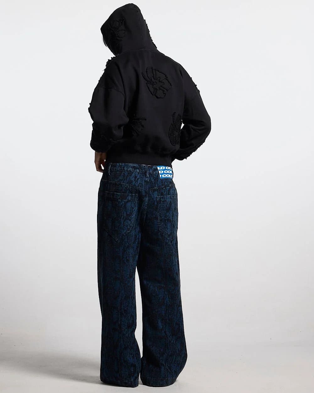 FAKE LOVE HOODIE BLACK 6