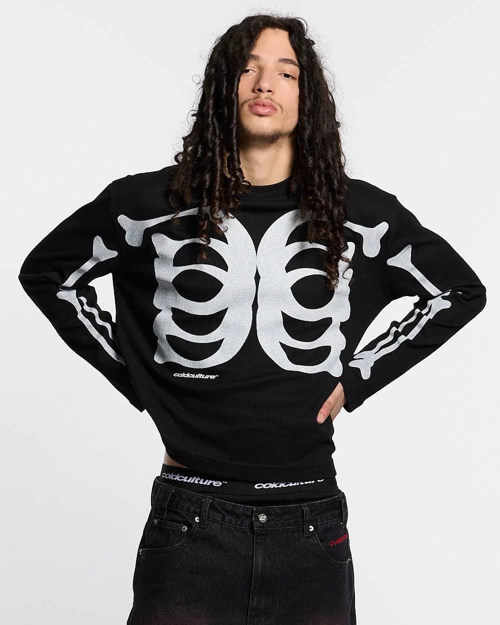 BONEY LONGSLEEVE BLACK by COLD CULTURE