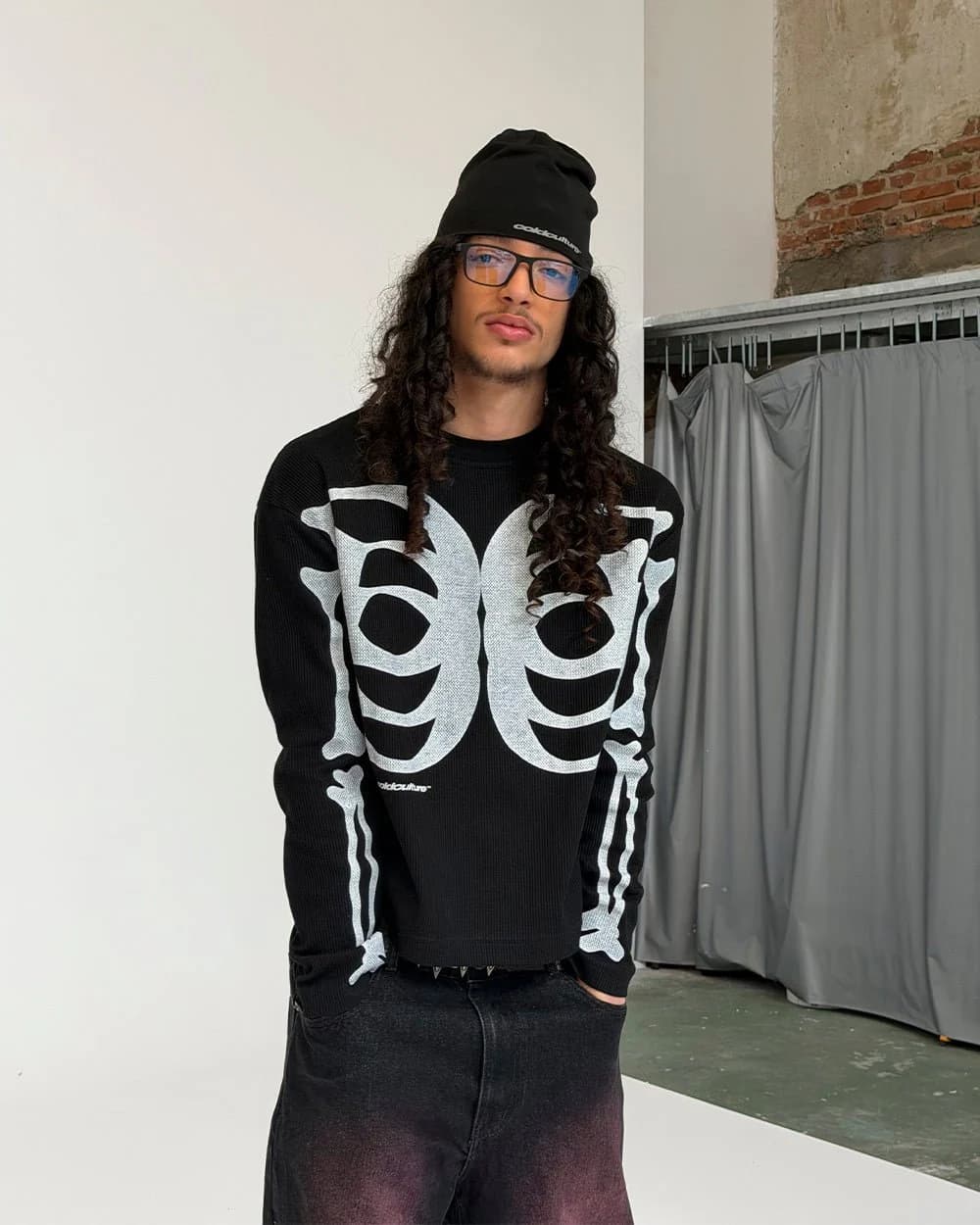 BONEY LONGSLEEVE BLACK 9