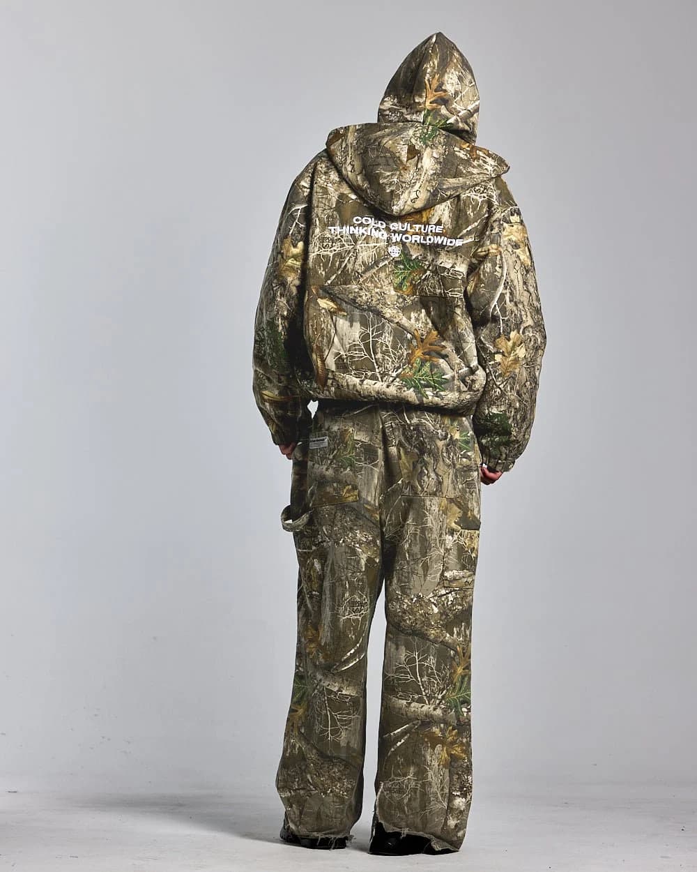 V1 CARPENTER PANTS REALTREE 6