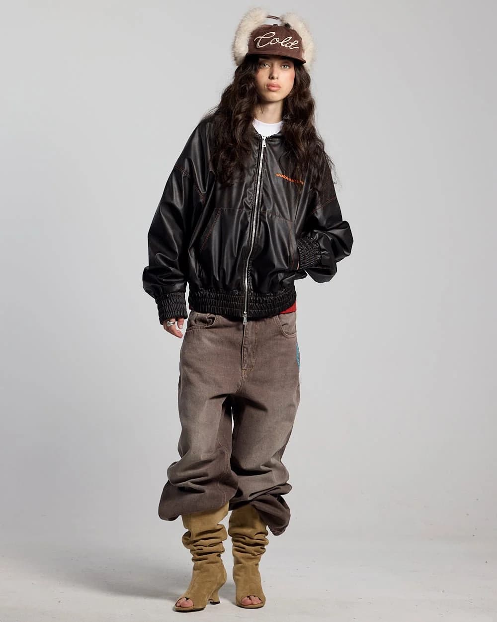 COLLEGE V3 PANTS LIGHT BROWN 8