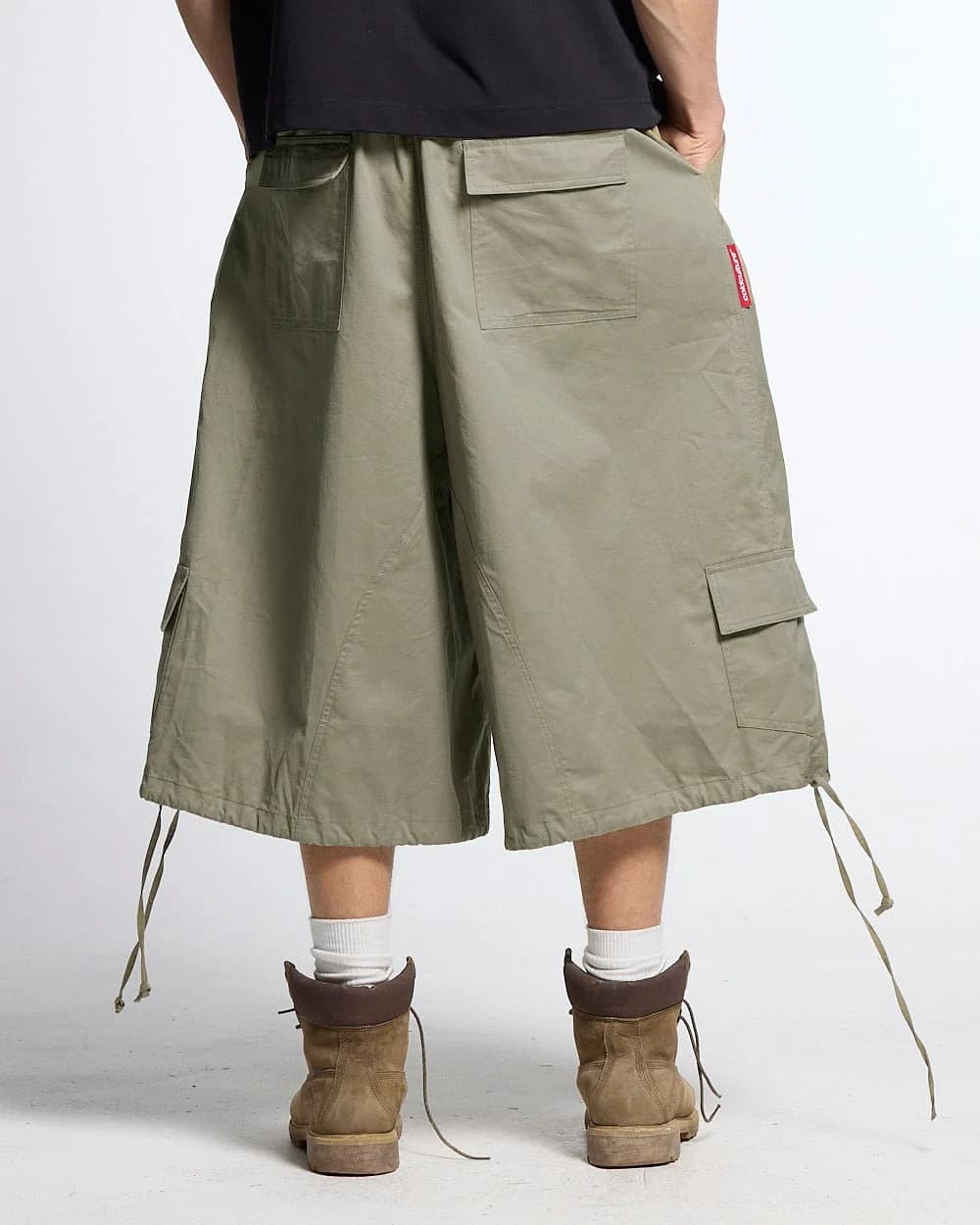 UTILITARY CAPRI PARACHUTE CREAM 4