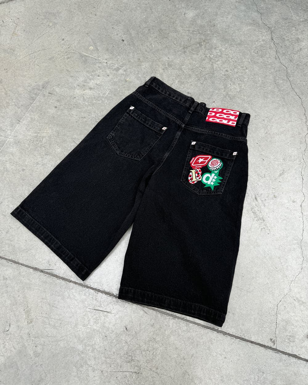 BADGES JORTS BLACK LICORICE 7