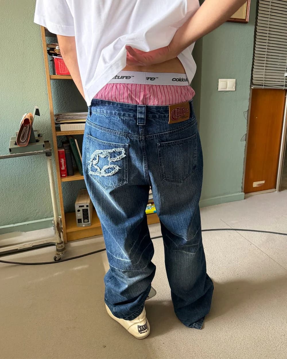 D-STRESSED V3 PANTS WASHED DENIM 9