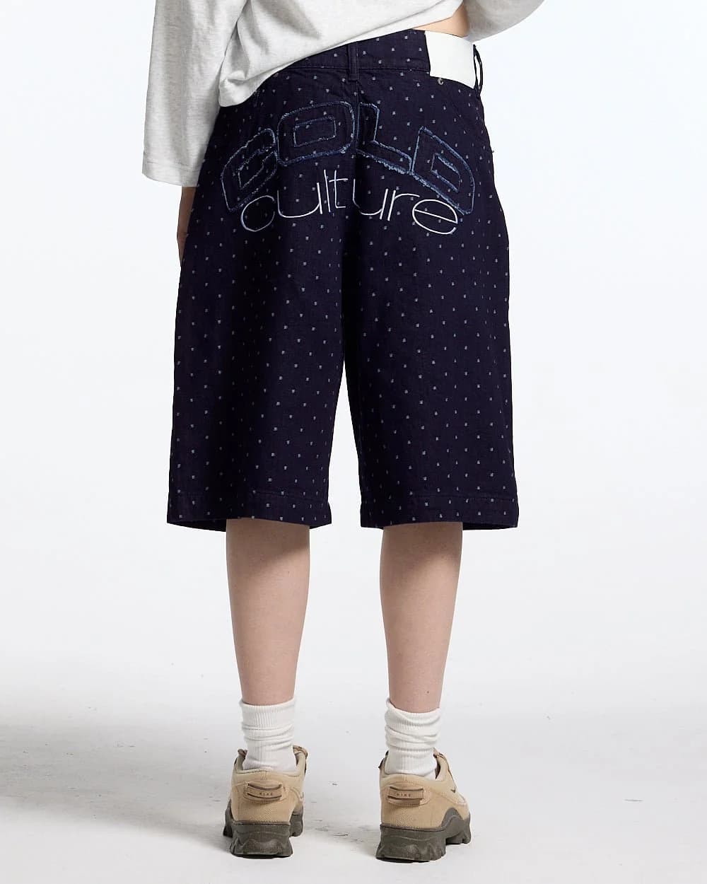 DOT CLUB SHORTS BLACK by COLD CULTURE