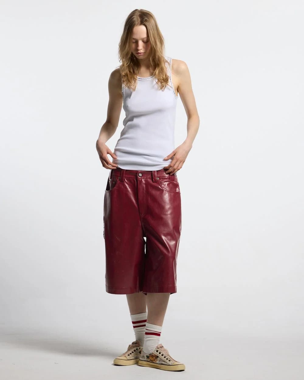 BRAVE SHORT BURGUNDY 7