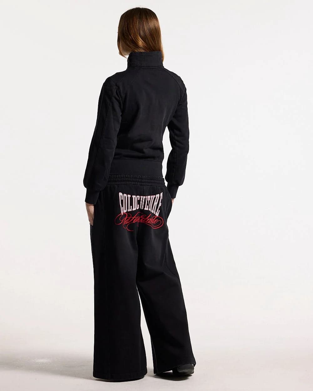 NIA SET SWEATPANTS BLACK 5