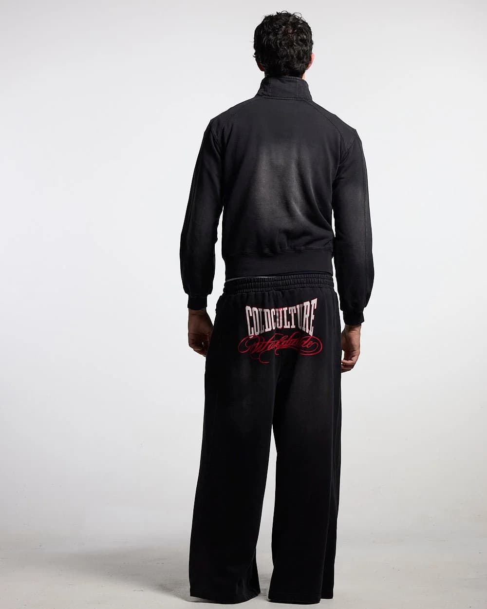 NIA SET SWEATPANTS BLACK 7