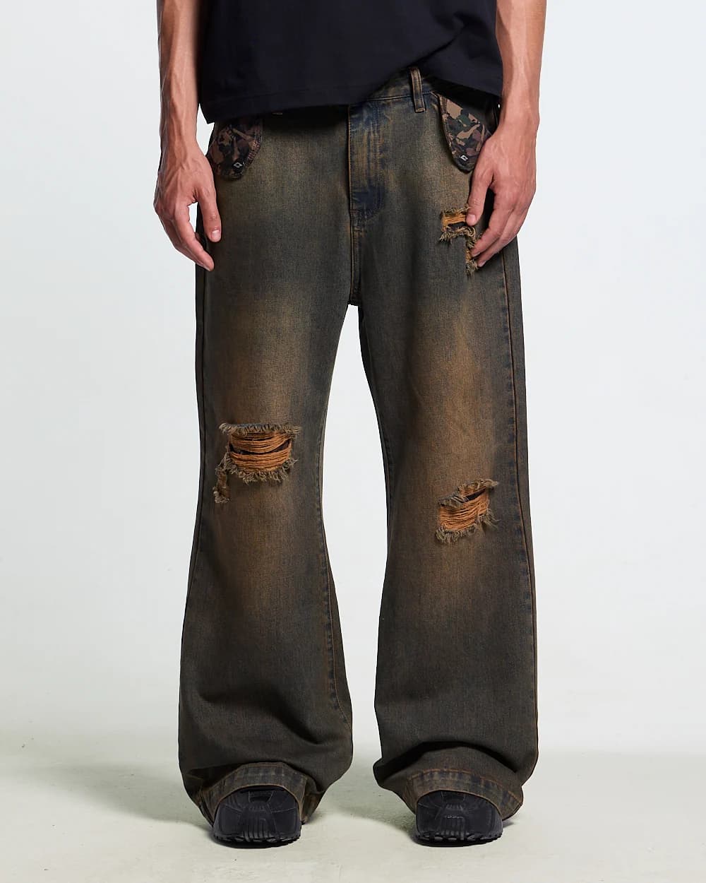 TORN V3 PANTS BLACK 4