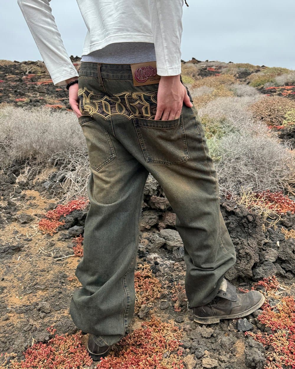 TORN V3 PANTS BLACK 11