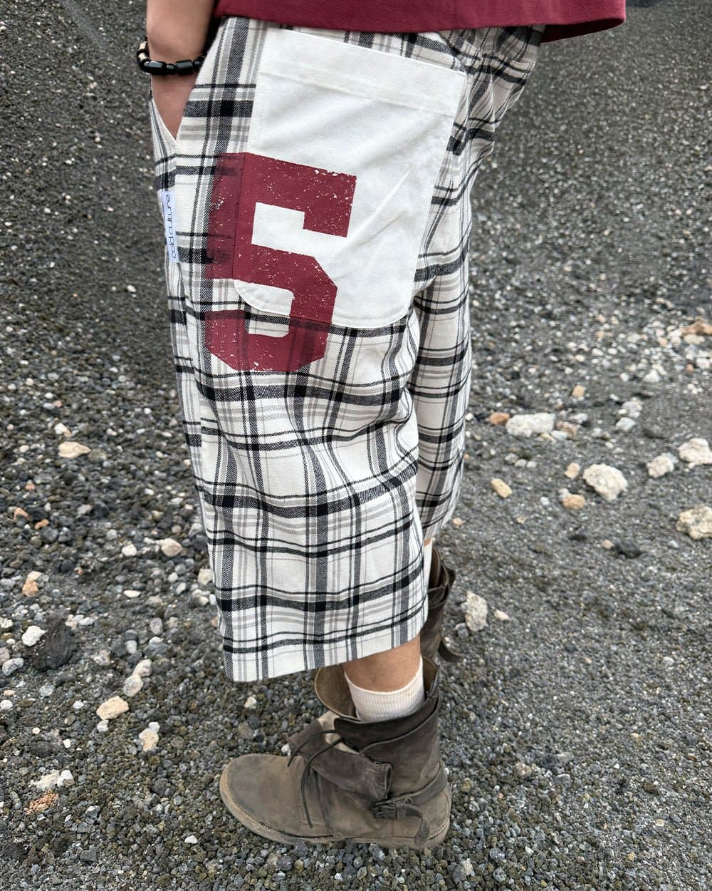 DINING CHECK JORTS BLACK 10