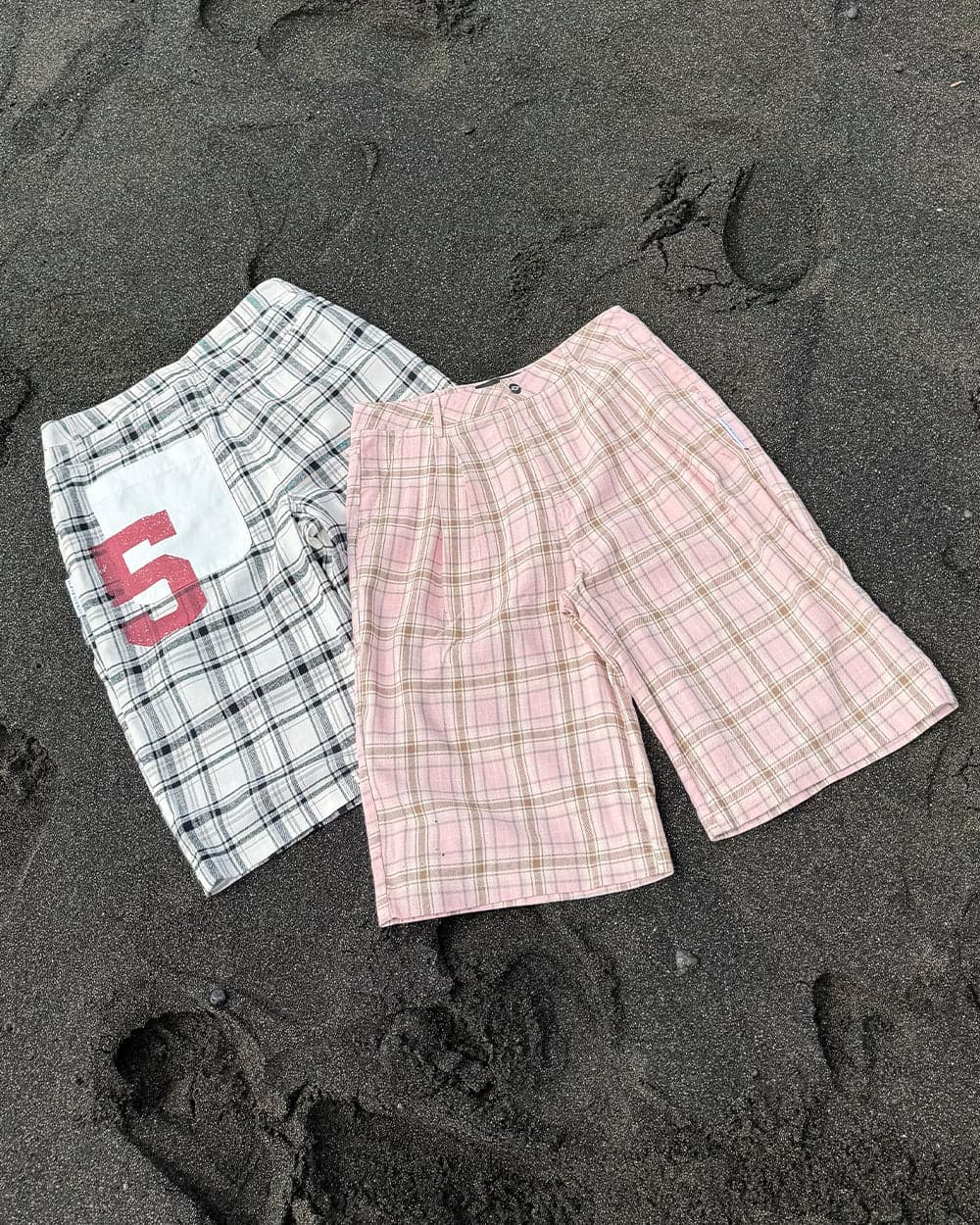 DINING CHECK JORTS BLACK 12