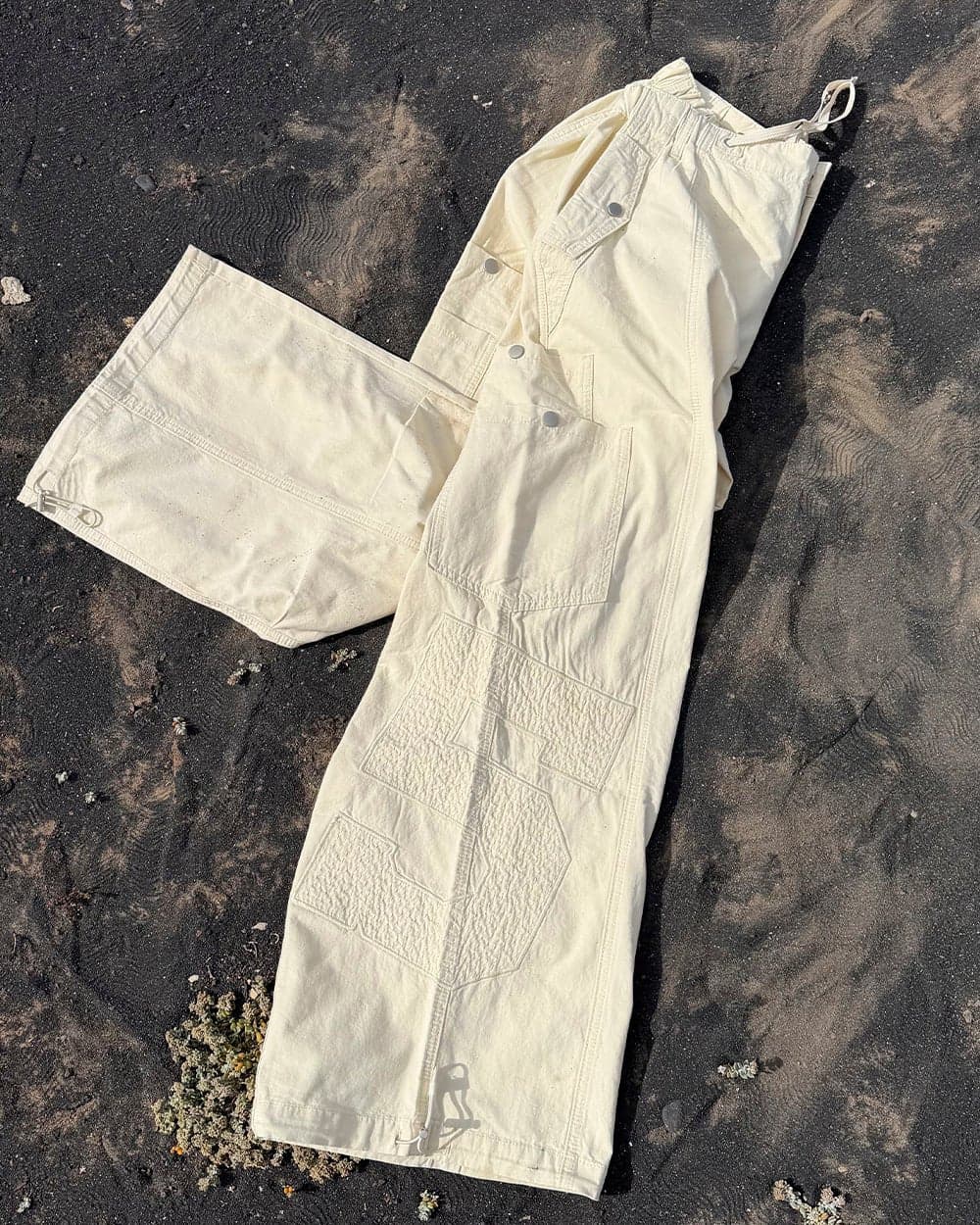 SOLID CARGO PANTS WHITE 16