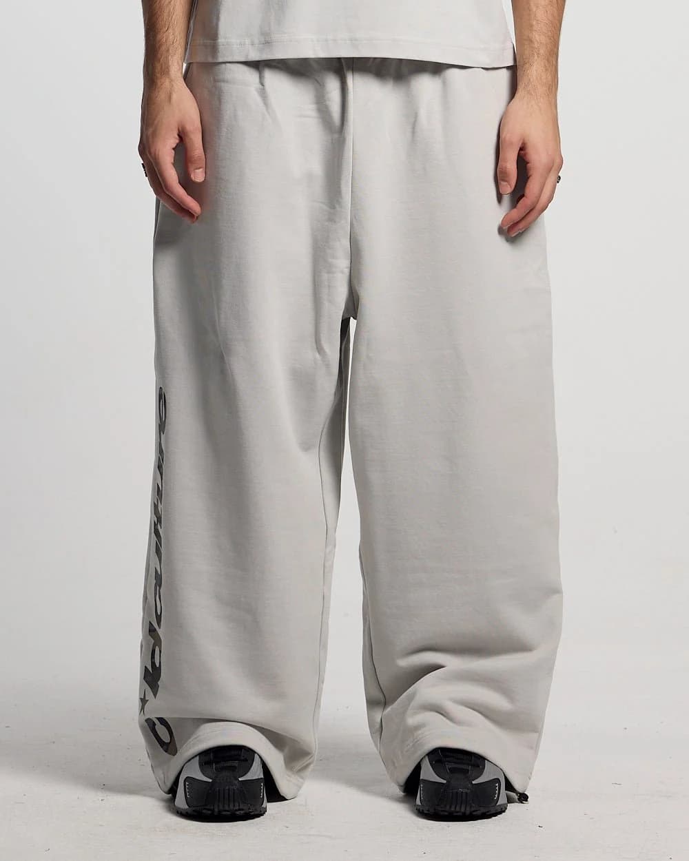 WILD CAMO SWEATPANTS LIGHT GREY 2