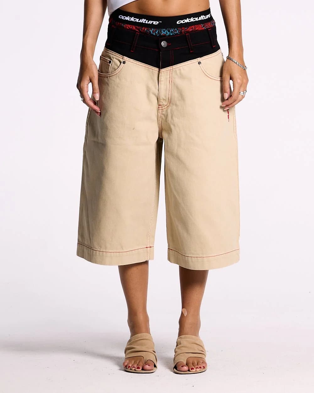 DESERT SHORT 6