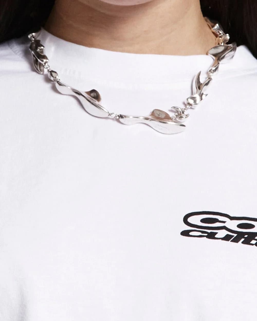 FINS NECKLACE WIDE 3