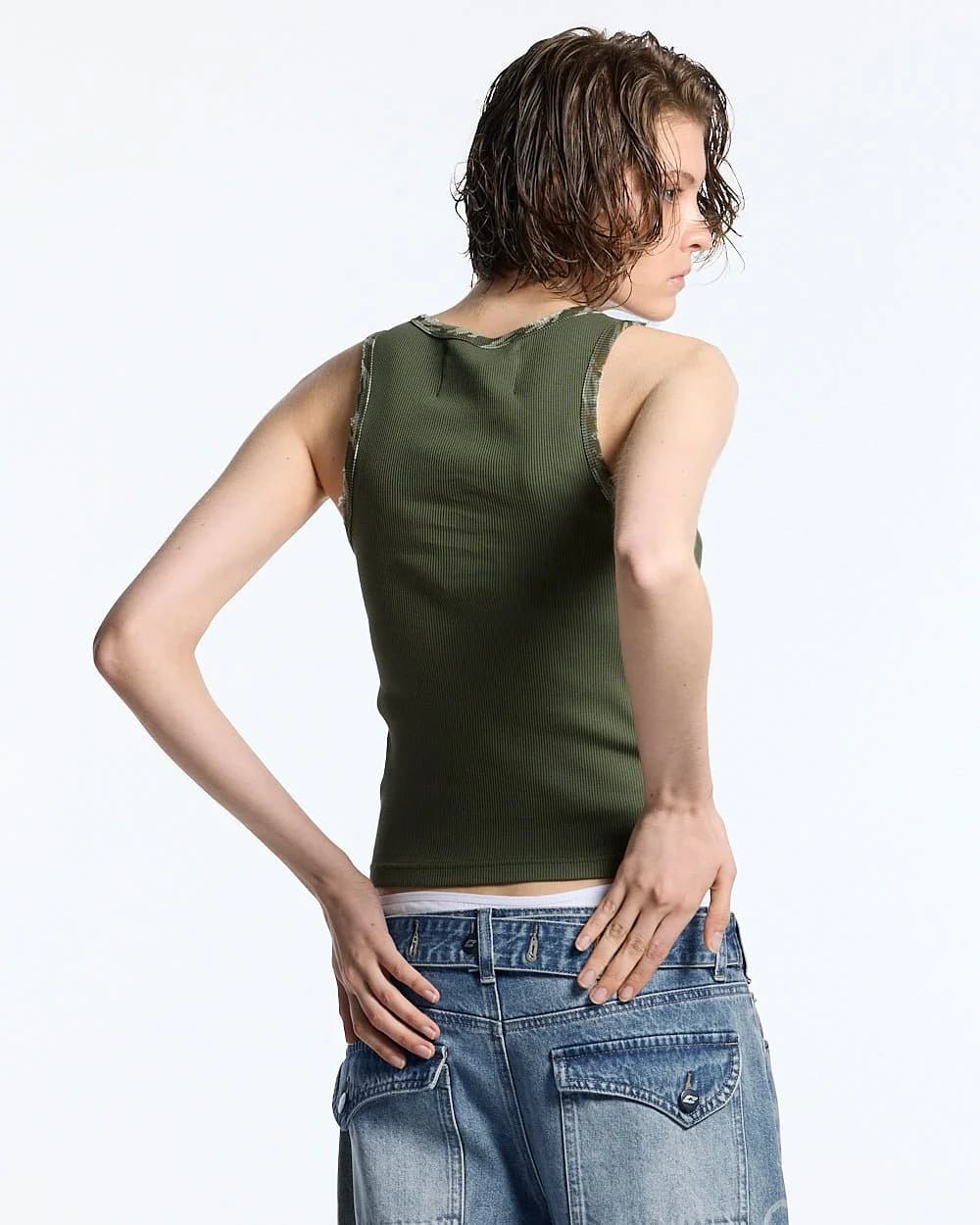 WILD TANK TOP GREEN 3