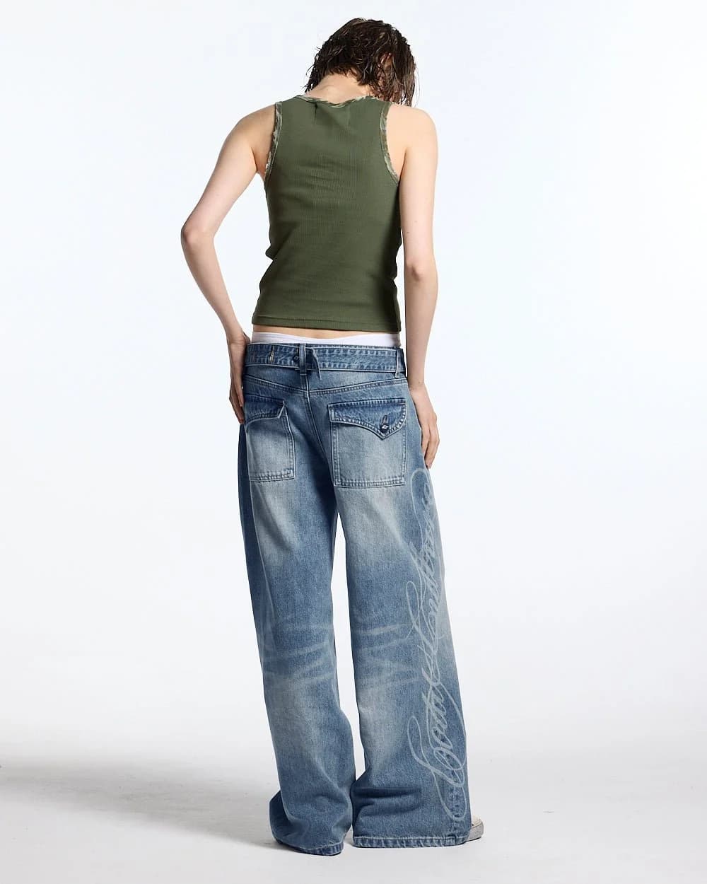 WILD TANK TOP GREEN 7