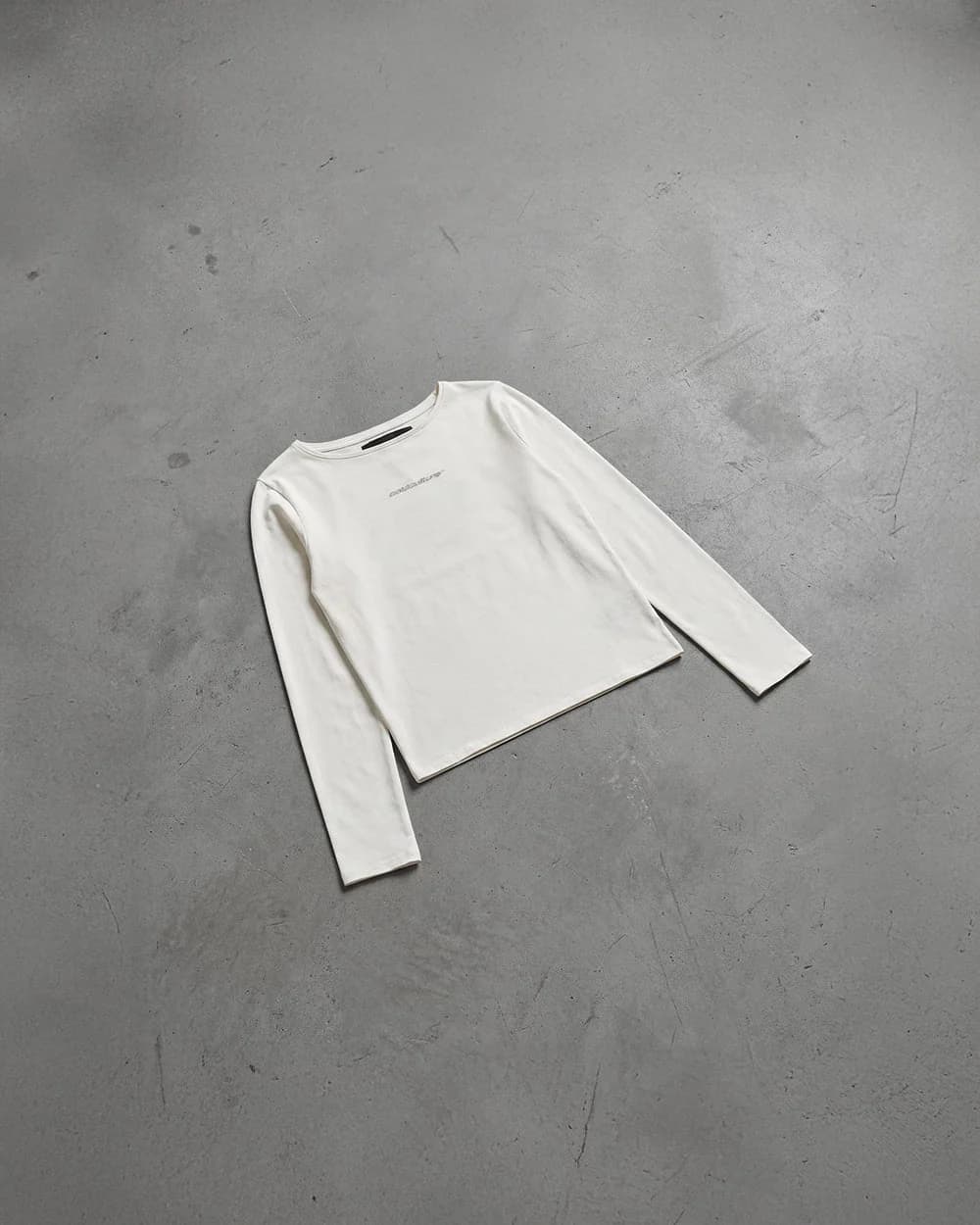 ESSENTIAL LONGSLEEVE TEE WHITE 6